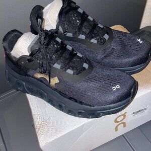 *New in Box* ON Cloudmonster - Black - M7/W9 - $170 Retail $85
